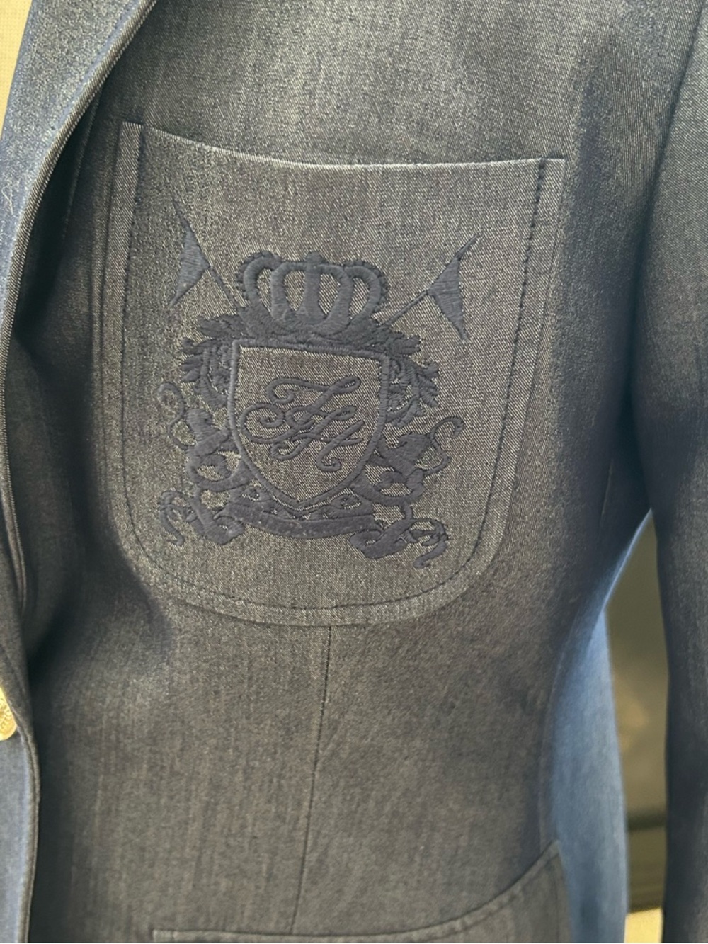 Tommy Hilfiger Navy Embroidered Crest Blazer - Picture 6 of 10
